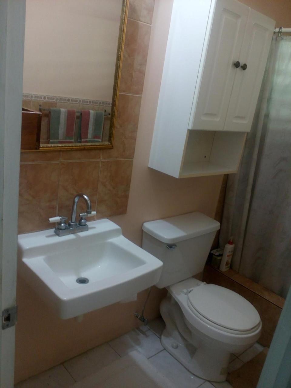 Cozy & Comfy Apartment พอร์ทมอร์ ภายนอก รูปภาพ